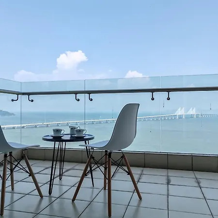 Invincible Seaview Vacation Condo 3R3B 8Pax Bayan Lepas Exterior photo