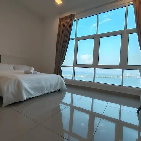 Invincible Seaview Vacation Condo 3R3B 8Pax Bayan Lepas Exterior photo