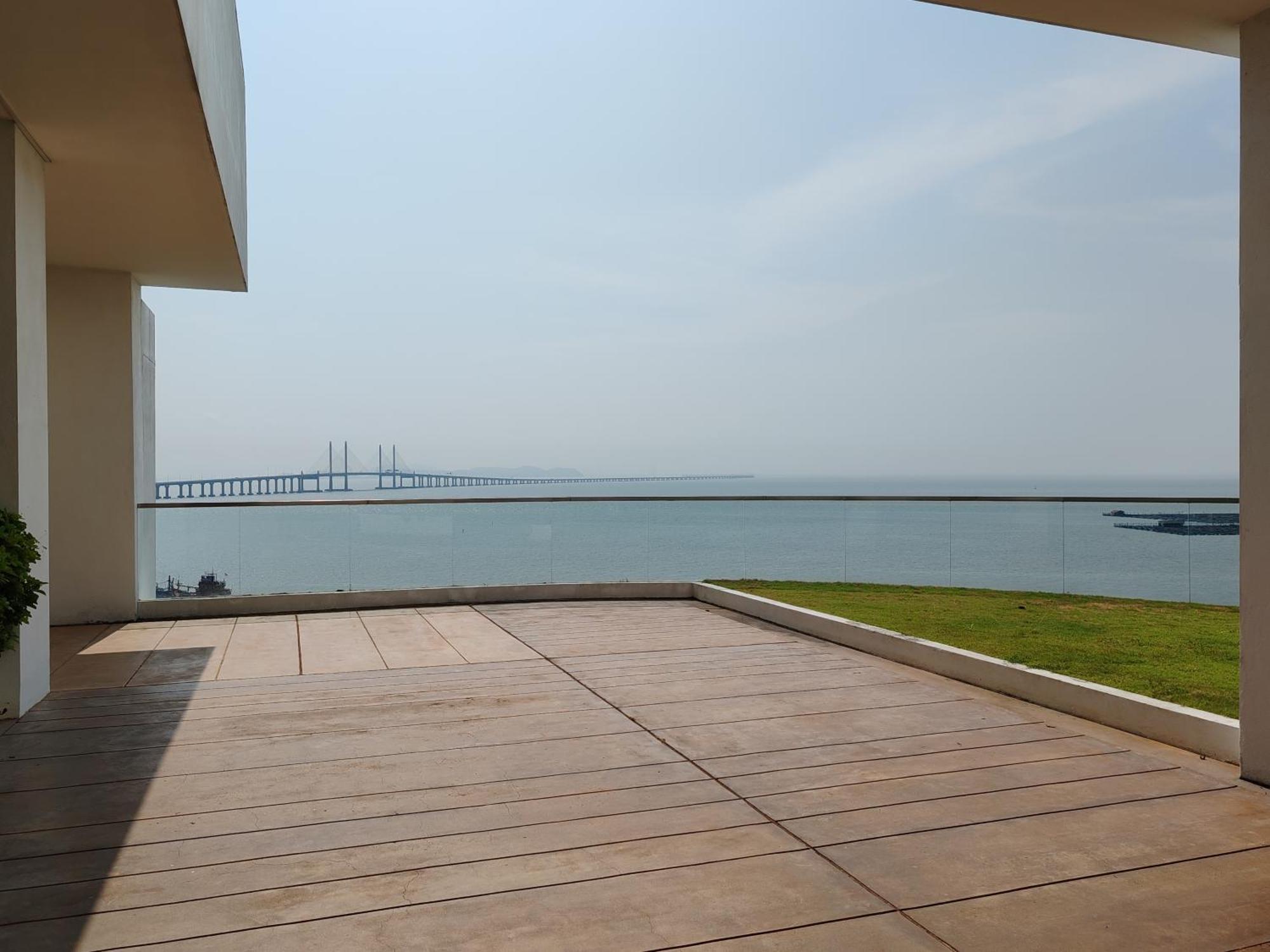 Apartment Invincible Seaview Vacation 3r3b 8pax