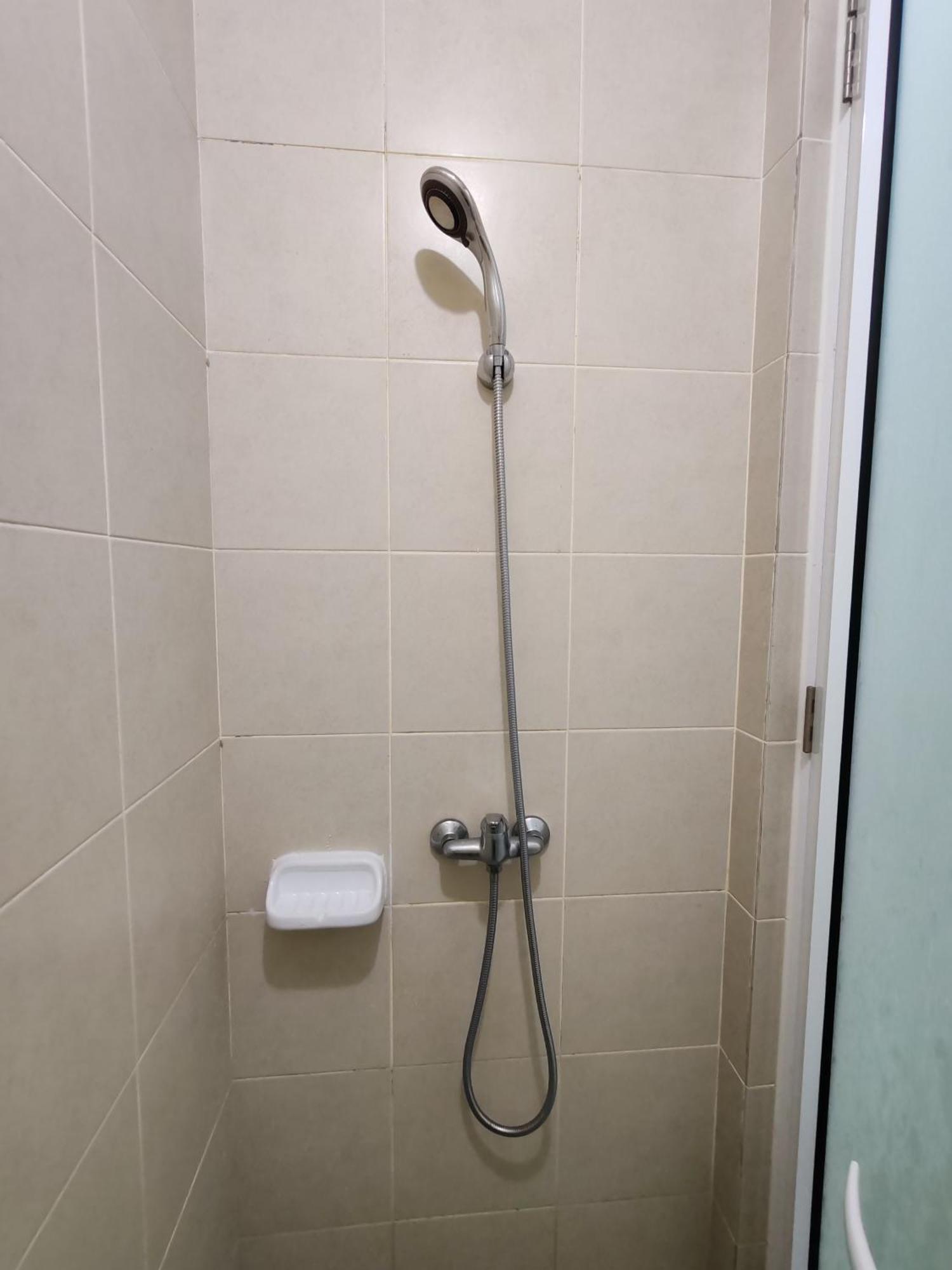 Apartment Invincible Seaview Vacation 3r3b 8pax Bayan Lepas