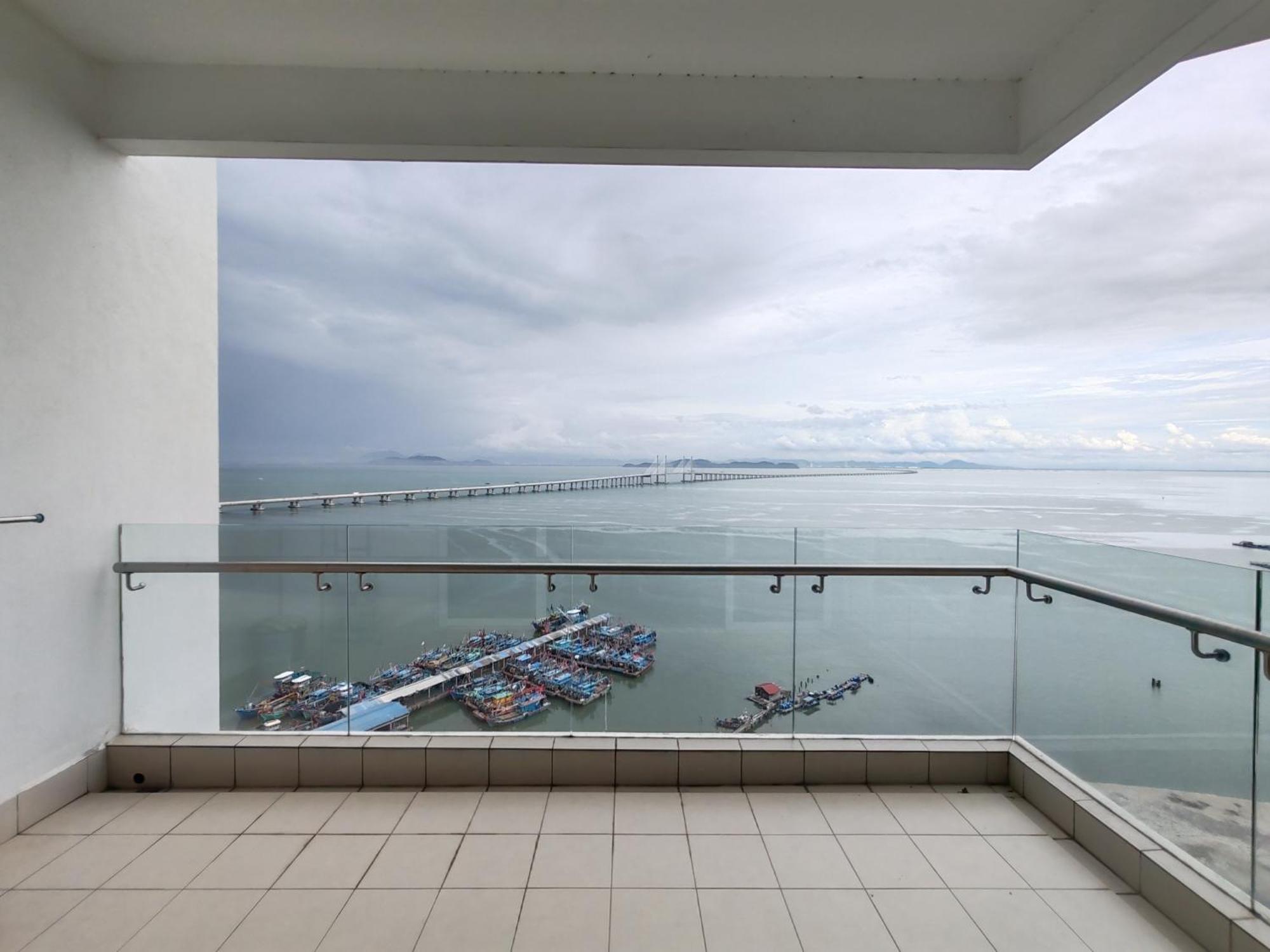 Apartment Invincible Seaview Vacation 3r3b 8pax *